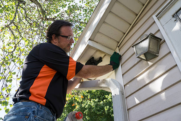 Best Moving and Downsizing Cleanouts  in North Pembroke, MA
